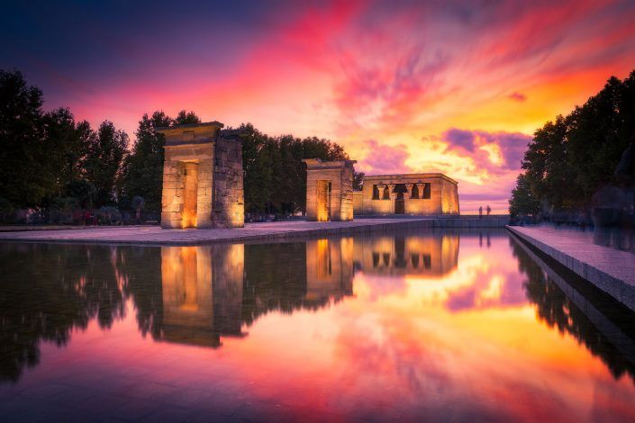 atardecer templo debod